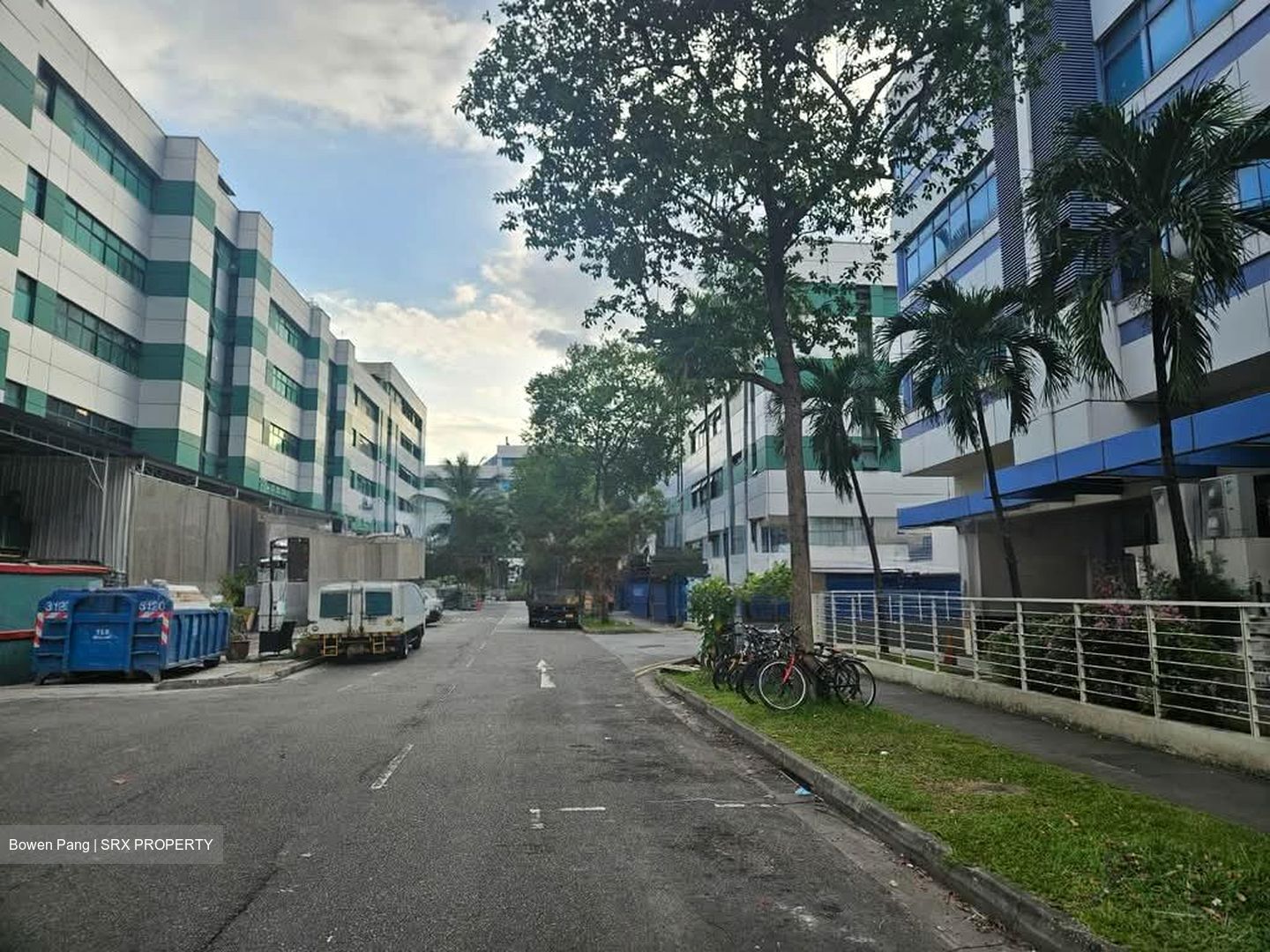 Admiralty Industrial Park (D27), Factory #538656141